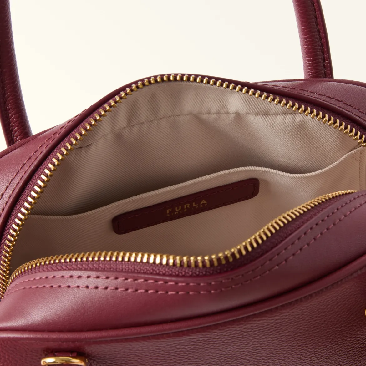 Furla Poppy Borsa A Mano